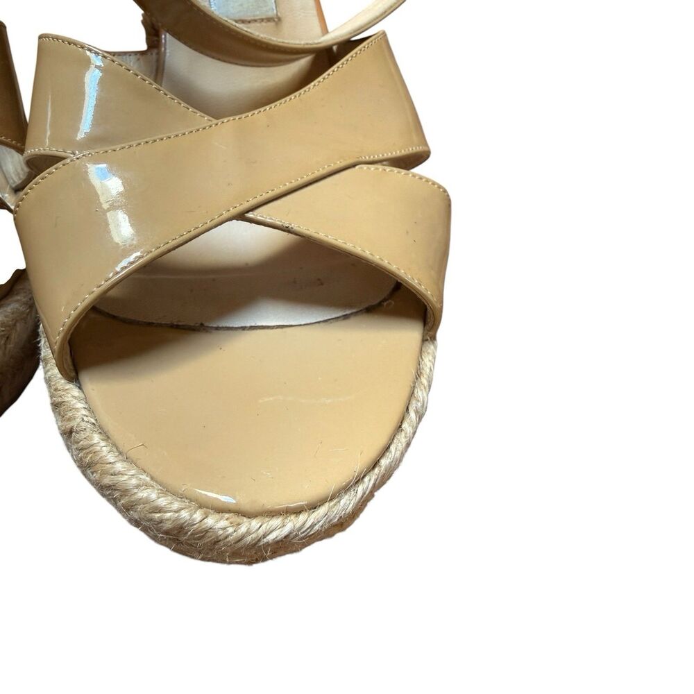 Jimmy Choo Sz 38 Beige Patent Leather Ankle Strap Wedges Strappy - Picture 9 of 14